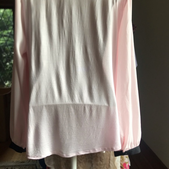 Light pink blush with black detailing - Picture 8 of 8